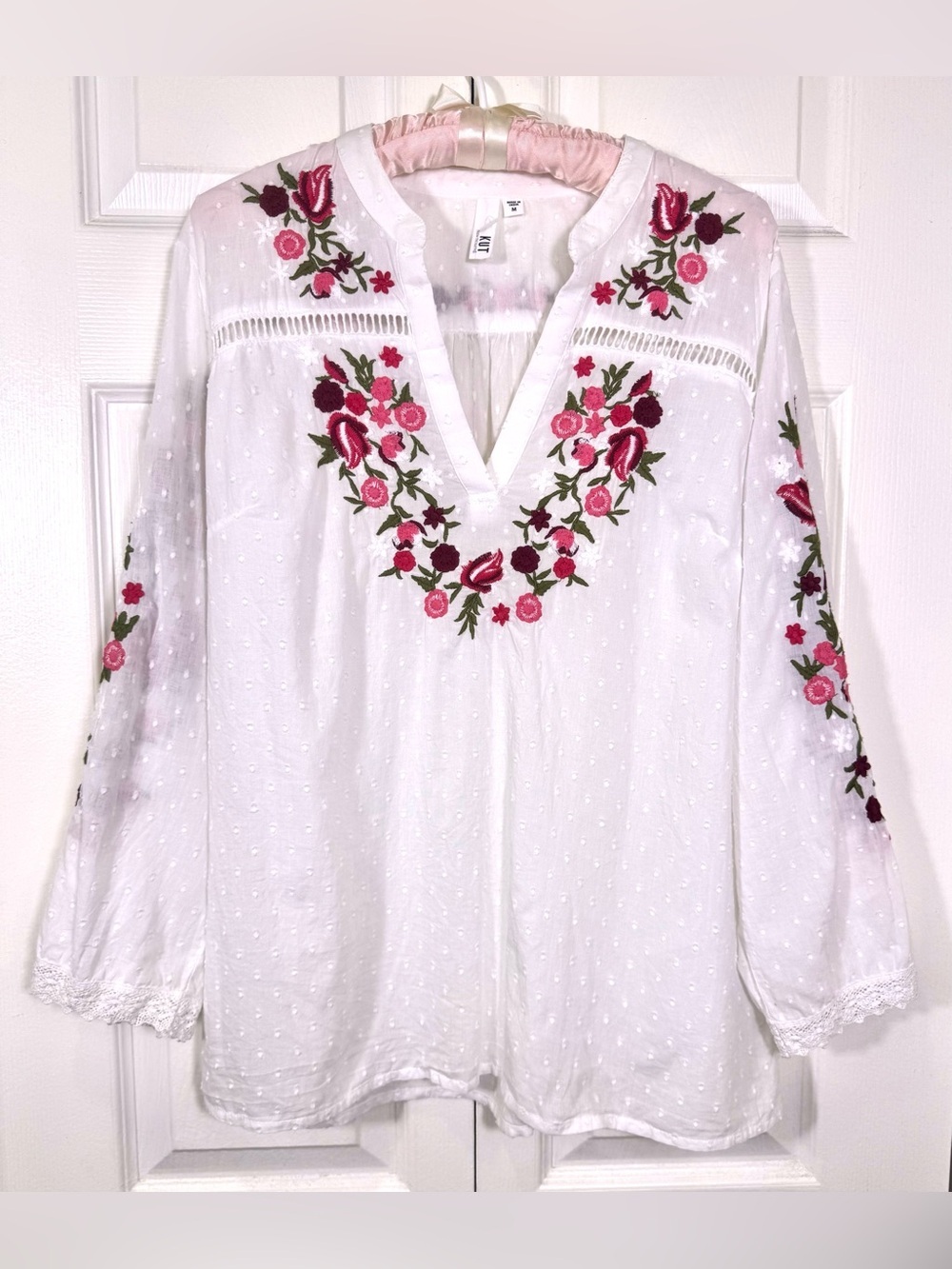 KUT from the Kloth Embroidered Floral Peasant Blouse Size Medium